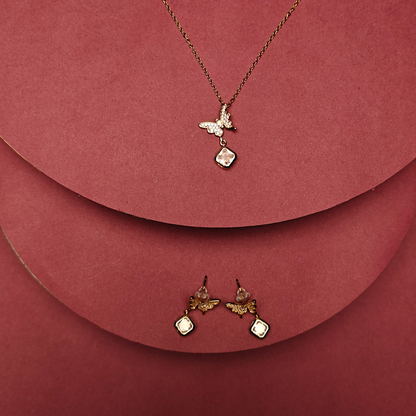 Bee Charm Pendant Set