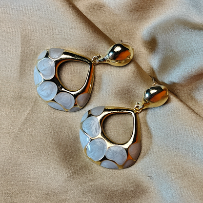 Glossy Pebble Drop Earrings - Gold & Ivory