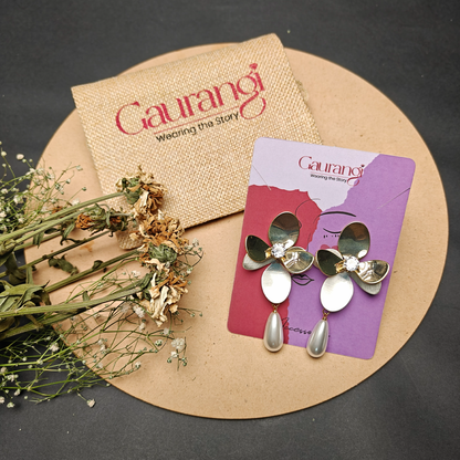 Elegant Gold Blossom Drop Earrings with Pearl Charm – Premium Statement Jewelry