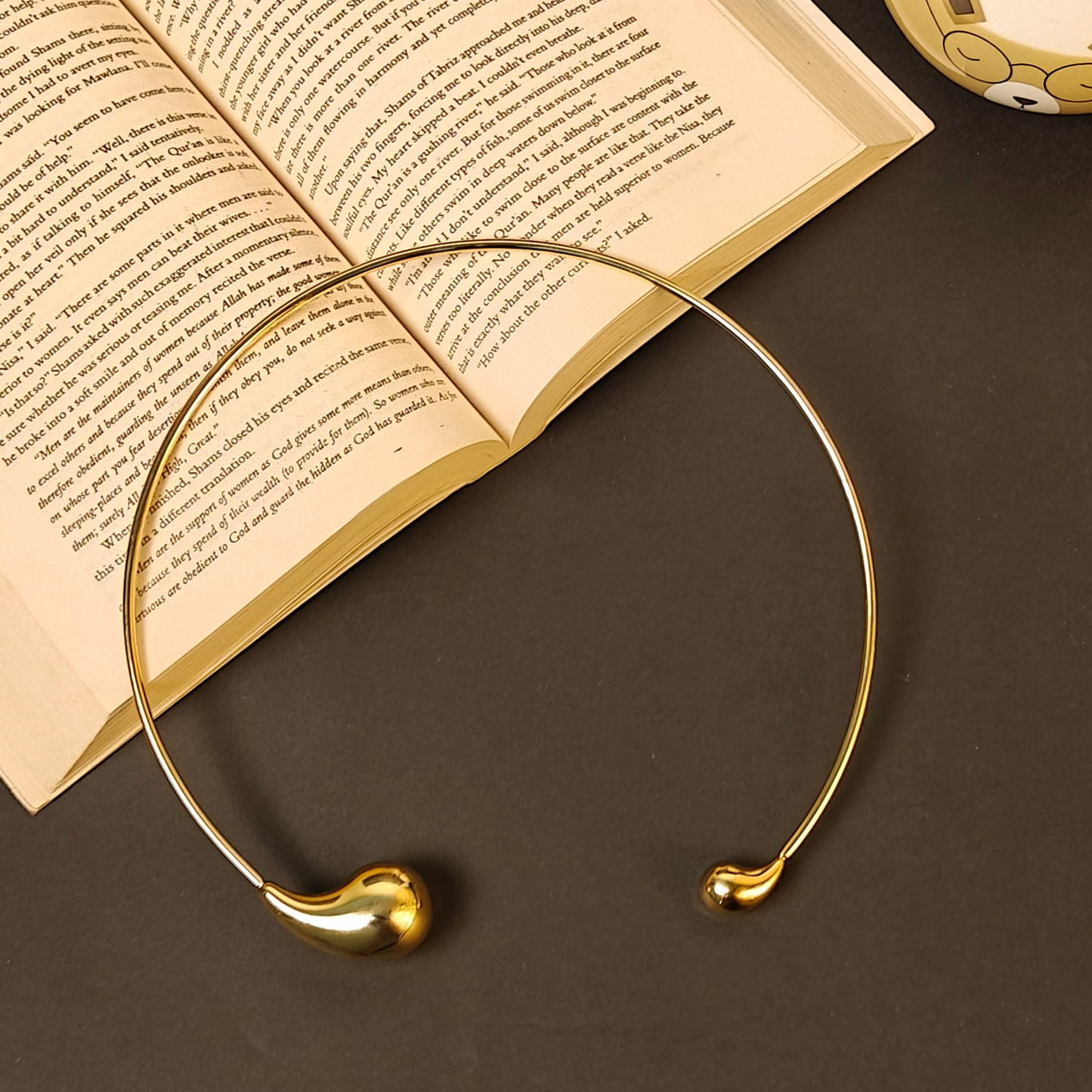 Molten Gold Collar Choker