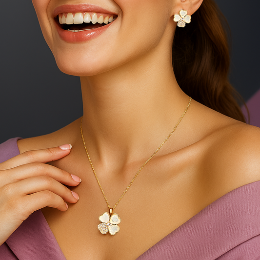 Blossom Clover Pendant & Stud Set