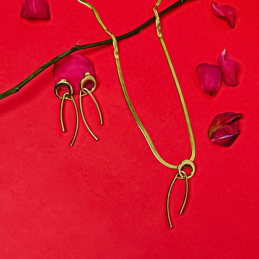 Golden Loop Knot Pendant Set