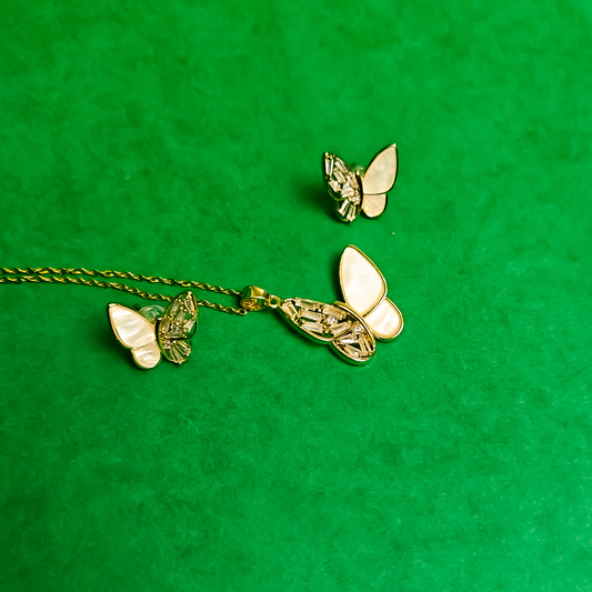 Butterfly Necklace & Earring Set – Elegant Mother of Pearl & Zirconia Jewelry